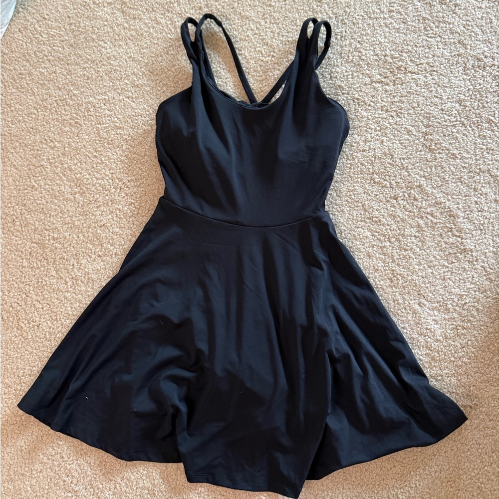 Elegant Black Sleeveless Dress